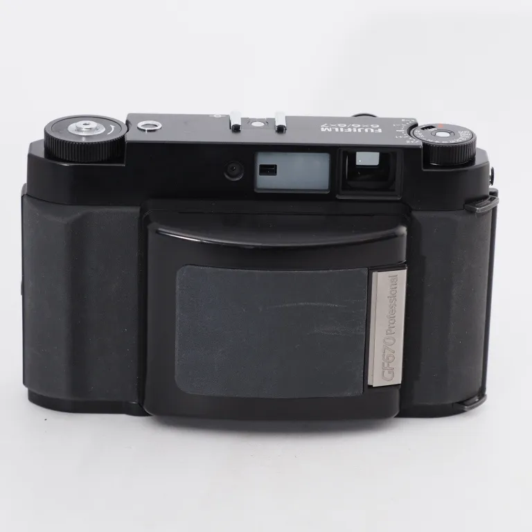 FUJIFILM GF670（フジフィルム）セットSET 富士フィルムGF670：最後にして最高の中判蛇腹フィルムカメラ - カシャ