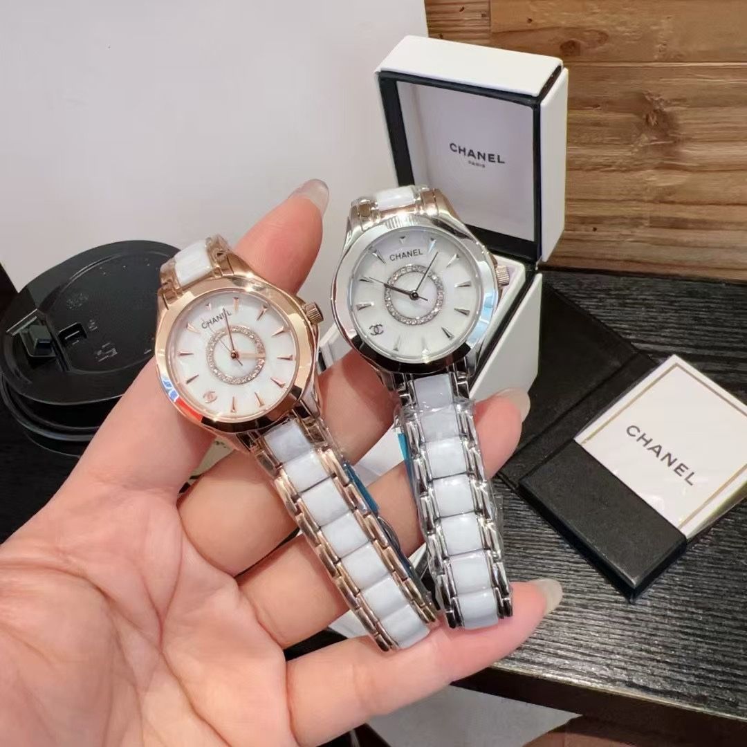 みゆか♡ 付属品完備/CHANEL レディース腕時計 エナメルベルト 可動 CHANEL シャネル レディース クオーツ ラ・ロンド H0579