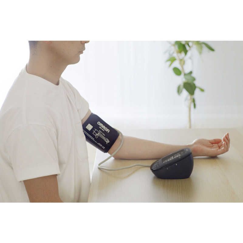 送料無料 ♥ 未開梱 オムロン OMRON 血圧計 上腕 カフ 式 Bluetooth通信機能 医療承認番号 226AABZX00160000 HEM-7281T