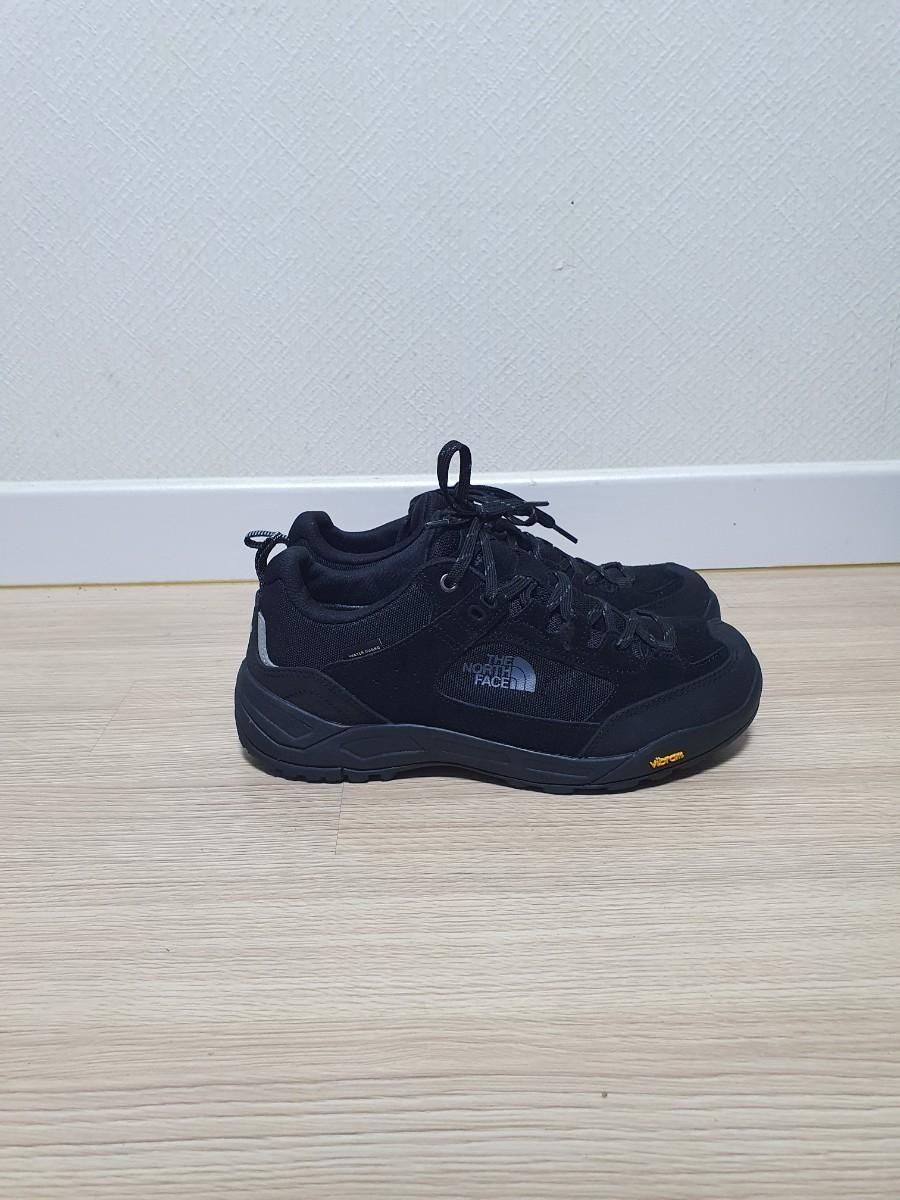【Bunjang商品韓国直送】THE NORTH FACE(ザノースフェイス) トレッキングシューズ サイズ 250