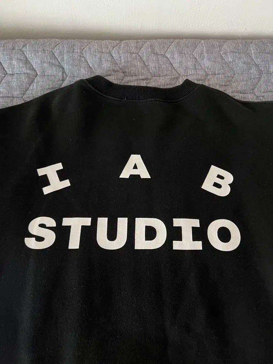 IAB Studio(アイエービースタジオ) パーカー 黒 L 出品