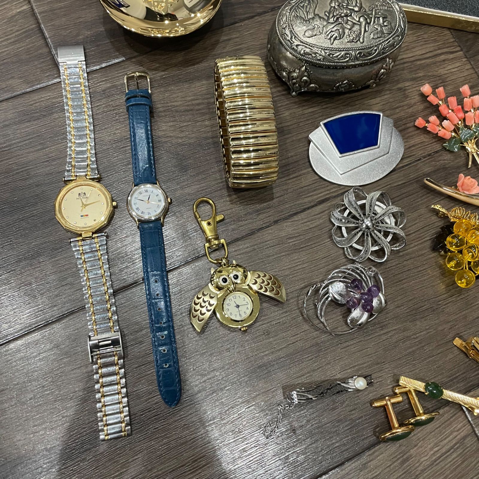 遺品整理アクセサリーライター時計