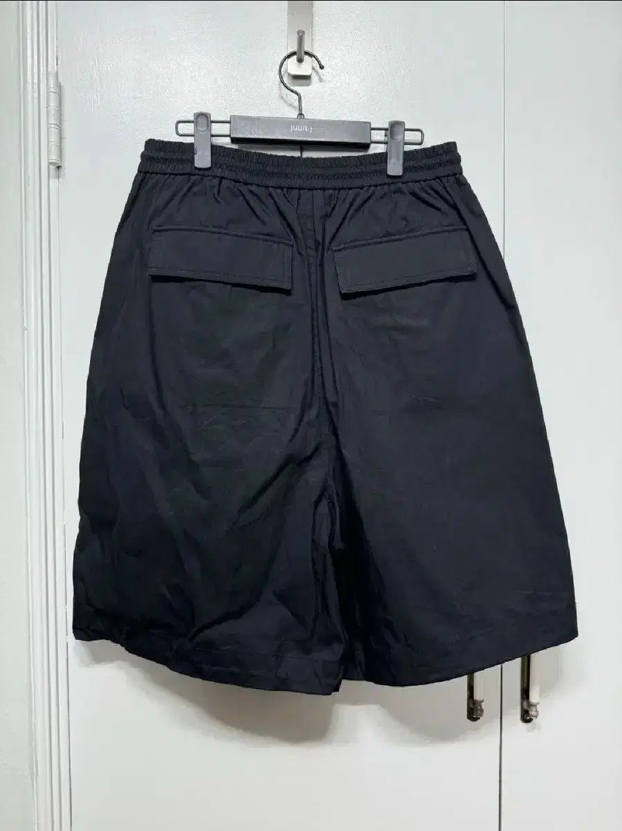 Juun.J ジュンジェイ ワイド ハーフ パンツ 44 ブラック ガウチョ スラックス 33440125■ Juun.J ジュンジェイ ワイド ハーフ パンツ 44 ブラック ガウチョ