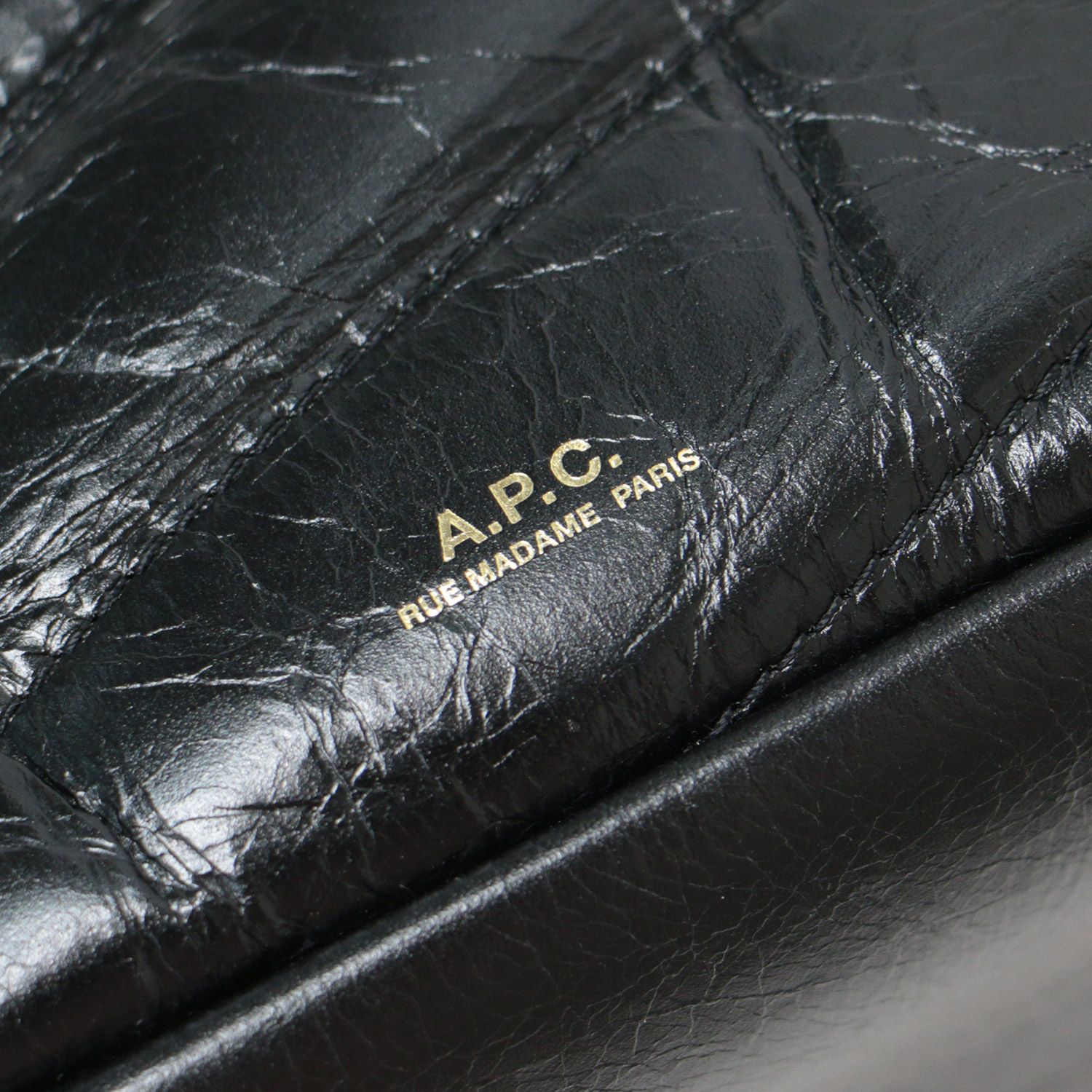 美品】A.P.C. アーペーセー バッグ ショルダーバッグ 21秋冬 ブラック 