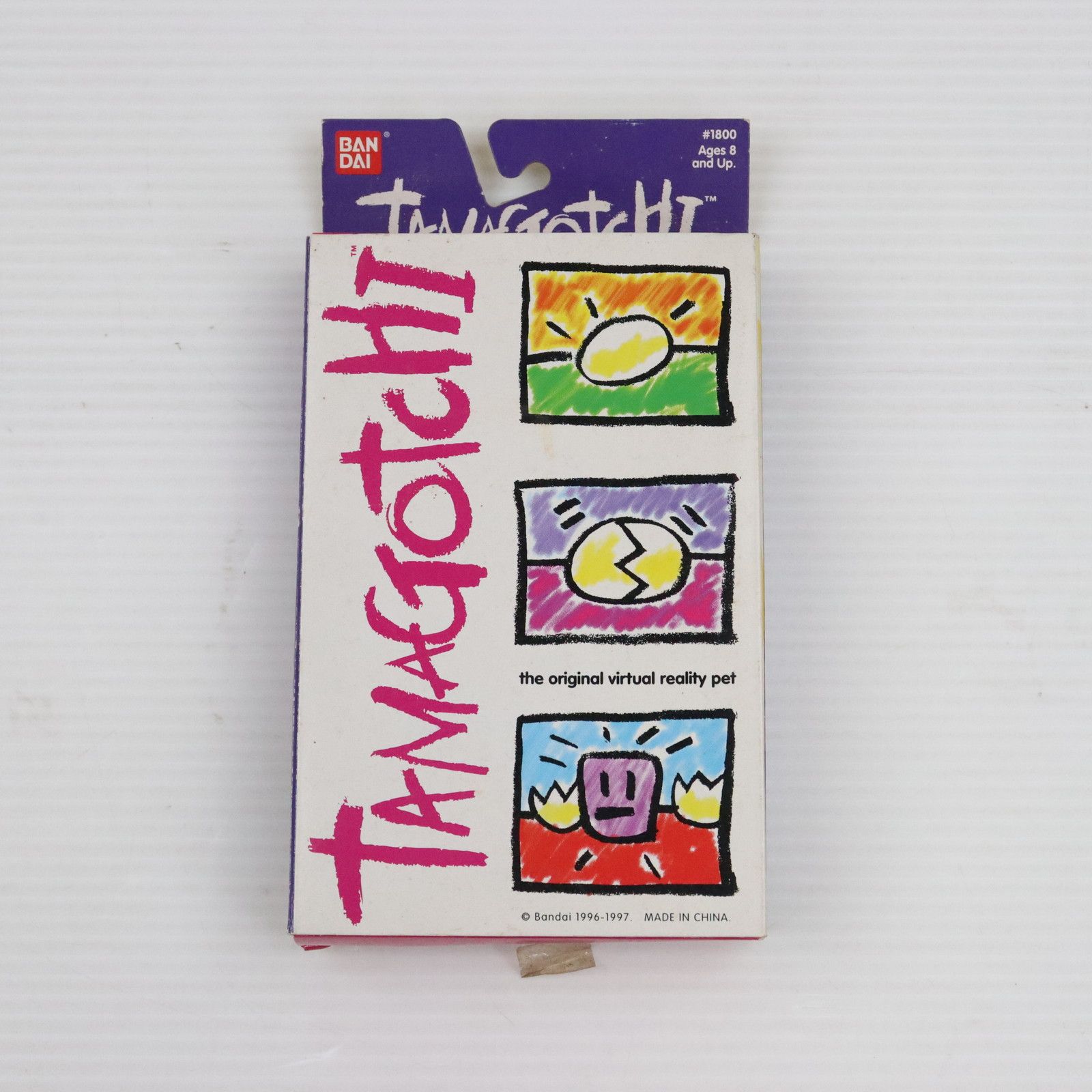 バンダイ たまごっち オリジナルたまごっち英語版 ホワイト/ブルー Amazon | [バンダイ(BANDAI)] Original Tamagotchi Color