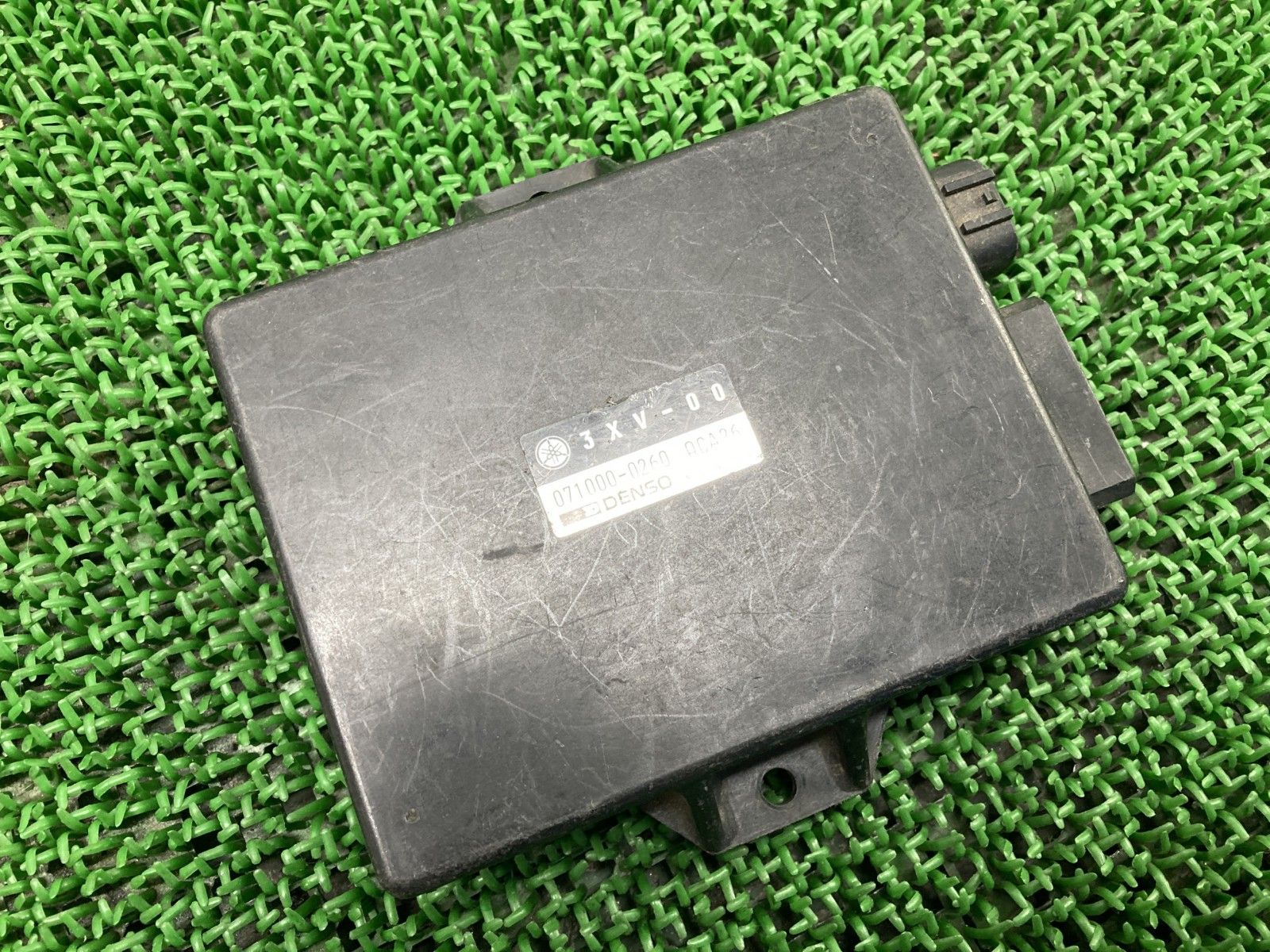 ヤマハ TZR250 1KT-057 純正 CDI イグナイター 検索 RGA-35A TZR250R イグナイター ヤマハ 純正 中古 CDI 機能的問題なし 品薄 希少品