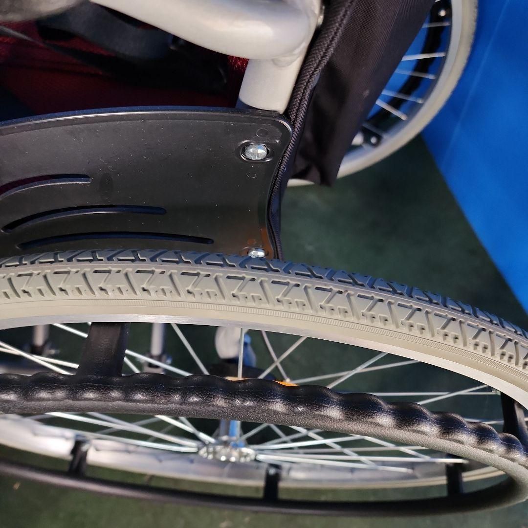 SU自走式車いす