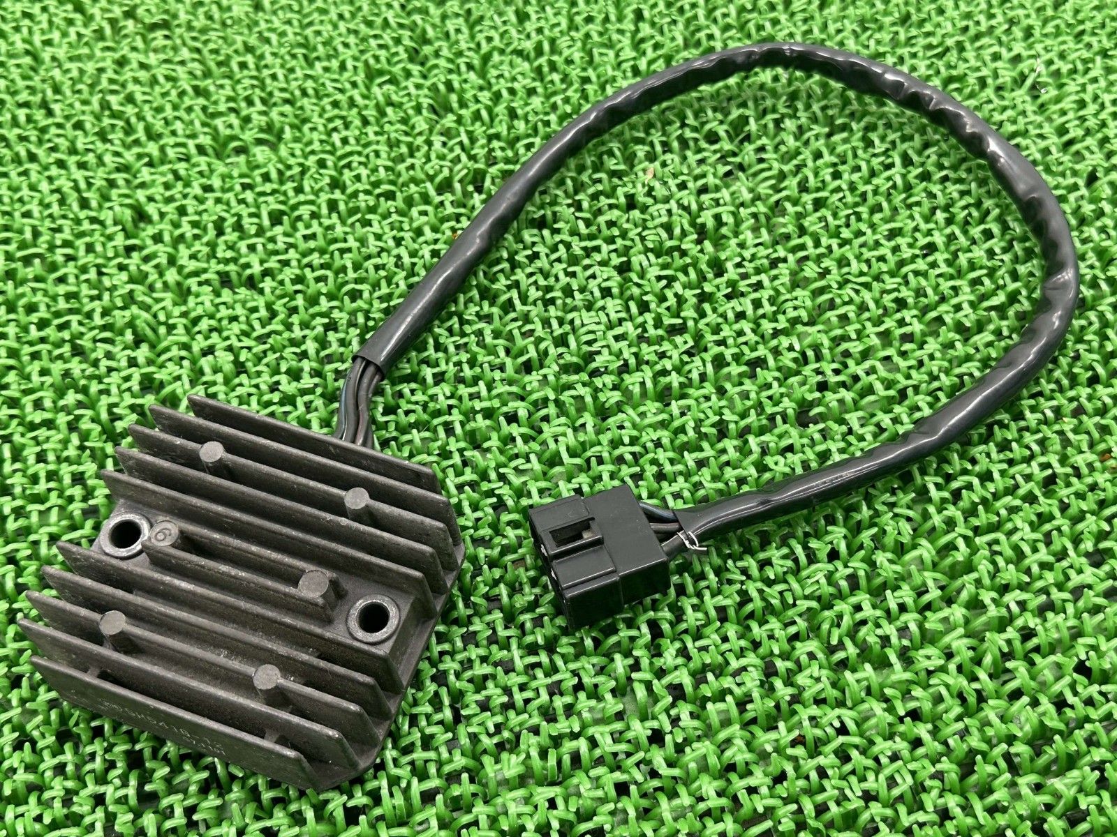 イ743 香合『土居義峰』『蛸唐草蒔絵 外居 香合 共箱』茶道具 漆塗