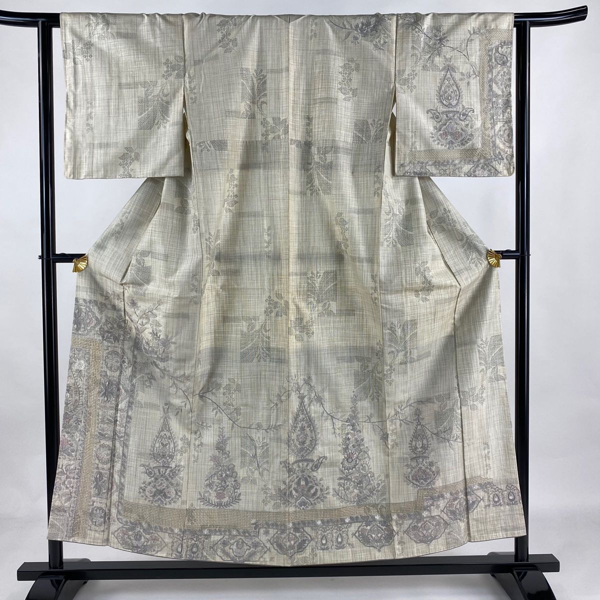 紬 身丈157cm 裄丈62.5cm S 単衣 菱 花 ベージュ 正絹 美品 秀品  