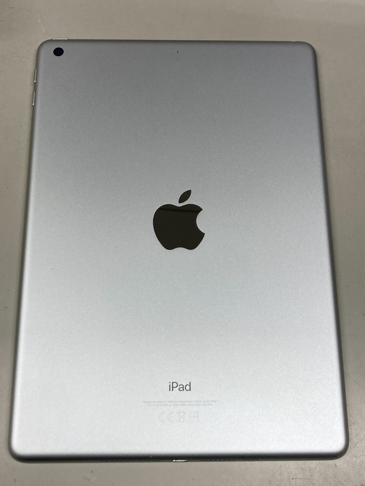 送料無料 電池83% iPad (第6世代) Wi-Fi 32GB シルバー - メルカリ