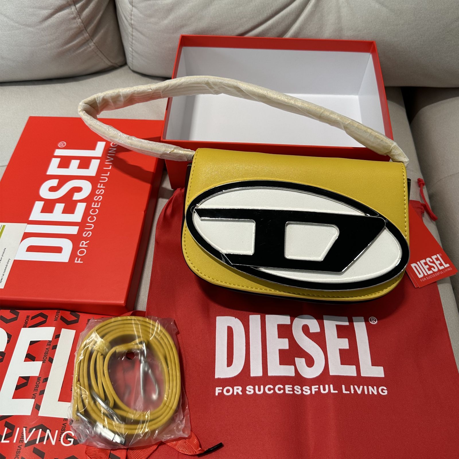 新品未使用 DIESELディーゼル 1DR キャンバス ショルダーバッグ