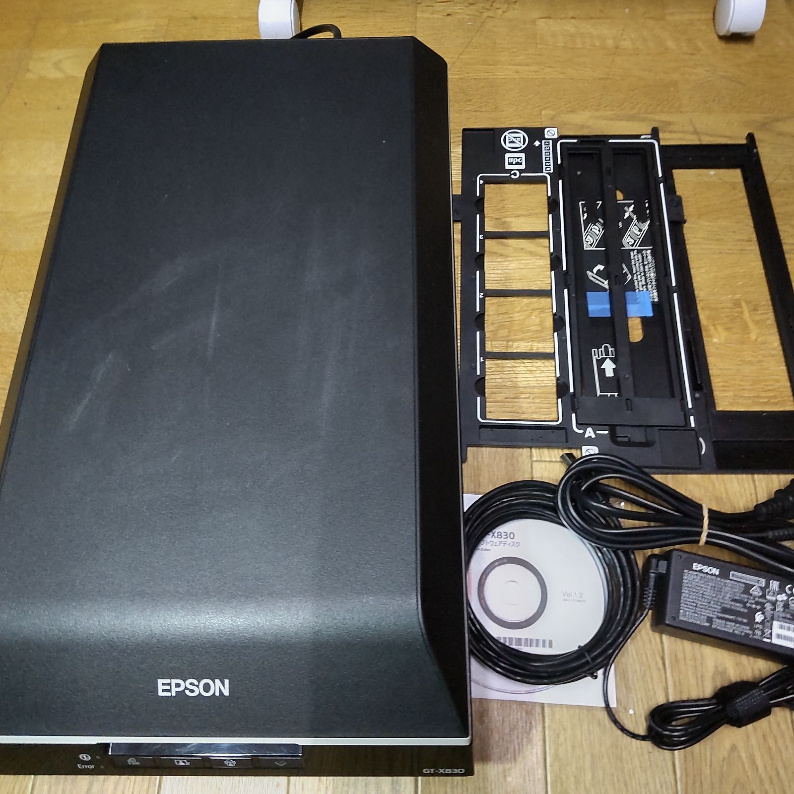 EPSON GT-X830 ネガフィルムスキャン フィルムホルダー付属 動作良好