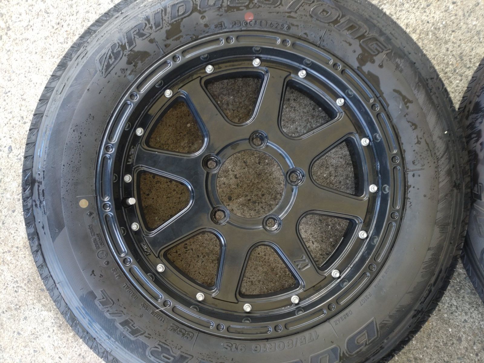 エクストリームJ XJ 16インチホイール 5.5J 20 PCD139.7-5H ＆ブリヂストン DUELER H L 175 80R16 ジムニー 等 4本セット