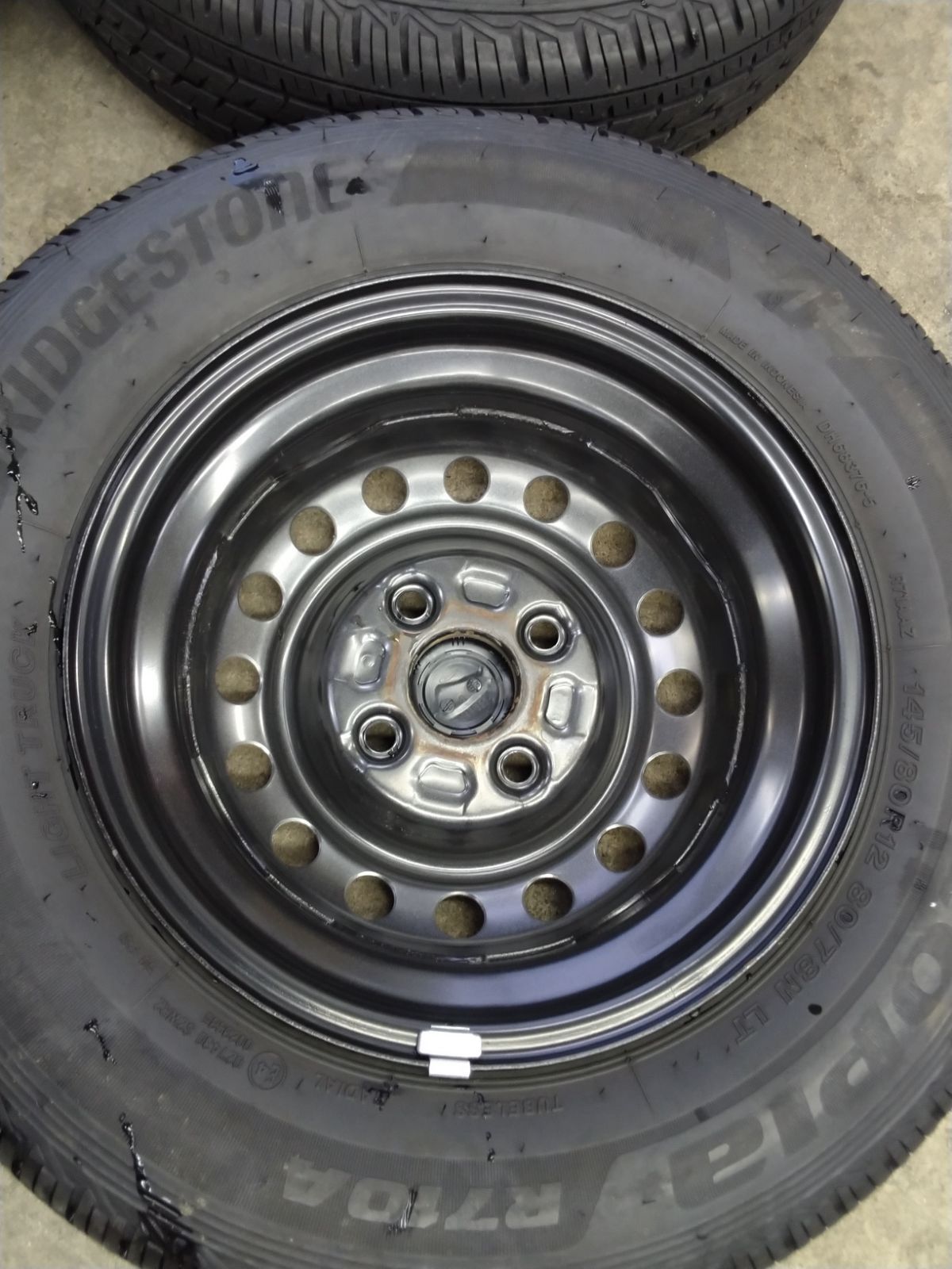 145|80R12 ダイハツ純正CAP