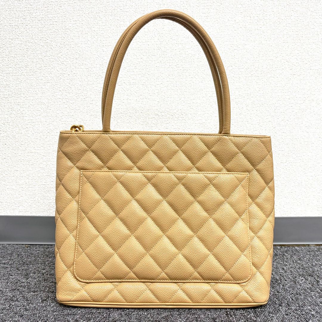 超Ｓ級美品　シャネル復刻トート　ベージュ CHANEL シャネル 復刻トート ココマーク トートバッグ キャビア
