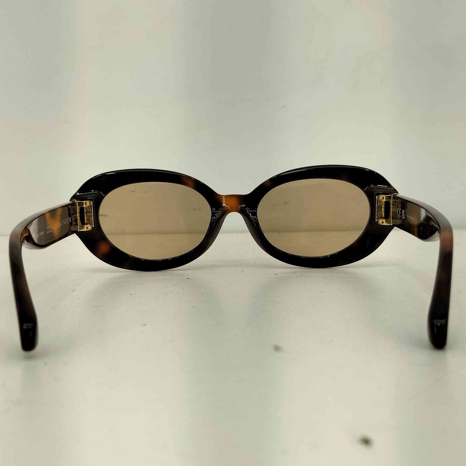  コス COS LINDA FARROW別注 OVAL SUNGLASSES サングラス レディース 表記無 サングラス 小物