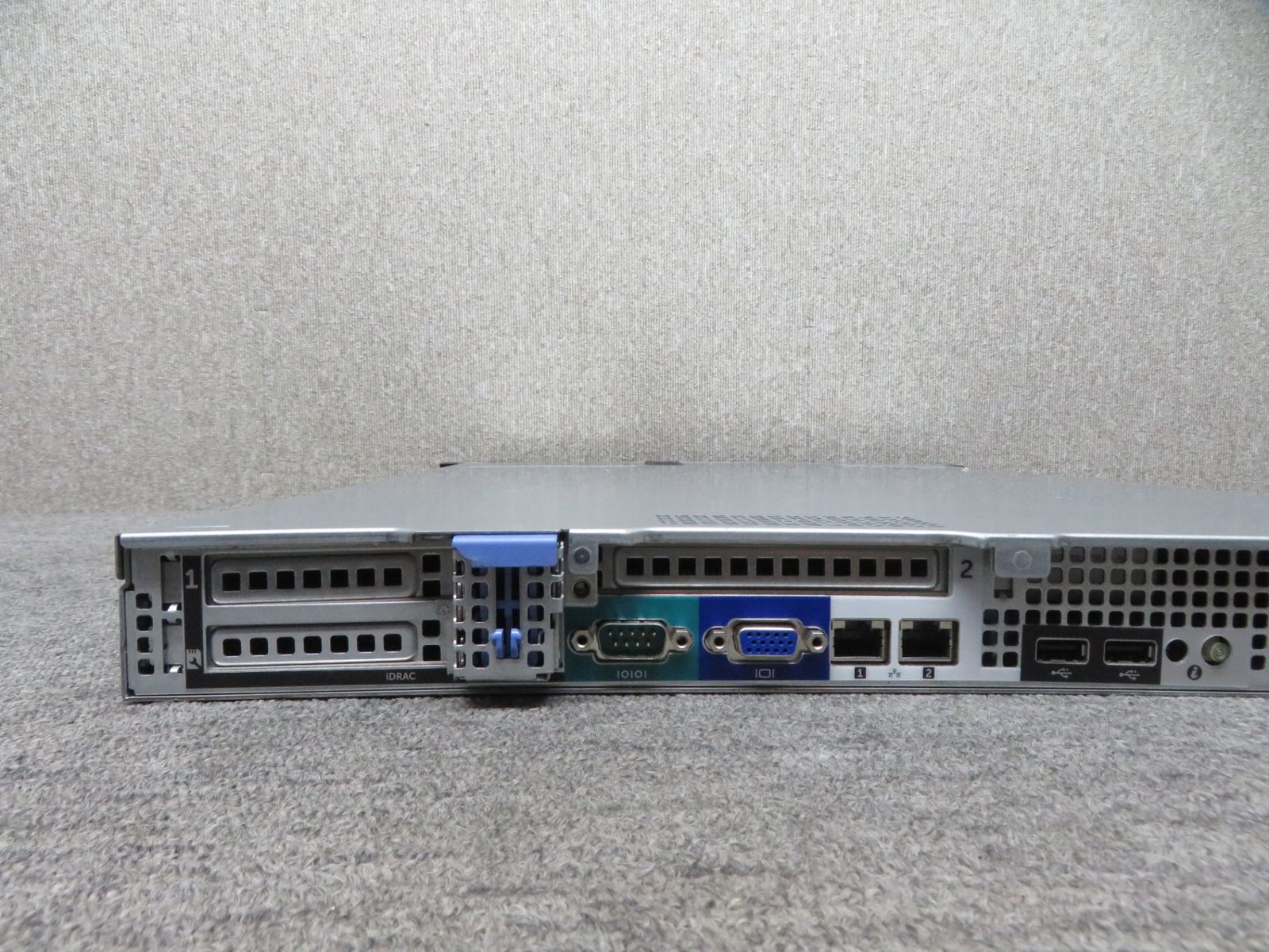 サーバー】◇ DELL PowerEdge R320 / 高性能Xeon E5-2403 / 高速