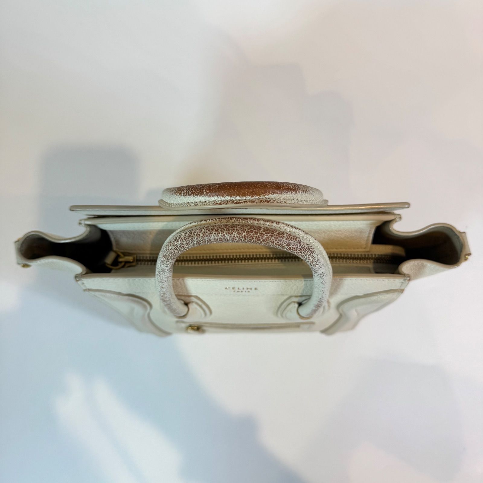 大人気✨ セリーヌ ハンドバッグ ラゲージ ナノショッパー アイボリー