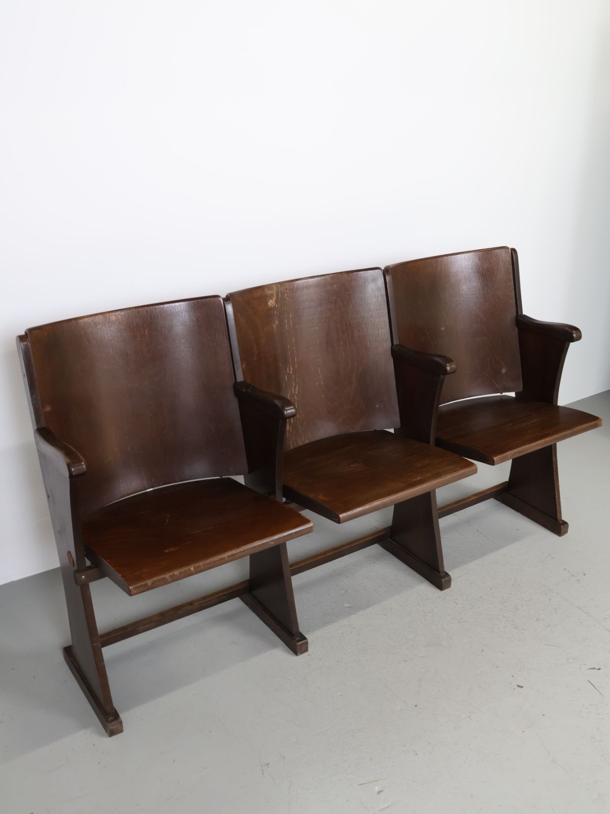 1940 - 50年代 ヴィンテージ 3シーター ウッド シアターチェア
