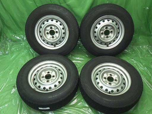 【中古】TOYO スタッドレス 日産純正 スチール   13インチ トーヨー DELVEX934
