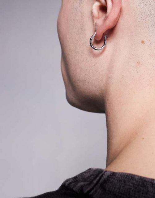 送料無料 エイソス メンズ ピアス イヤリング アクセサリー ASOS DESIGN waterproof stainless steel molten hoops in silver tone SILVER