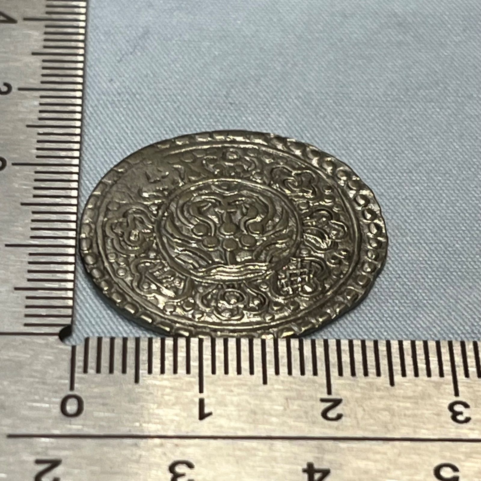 銀貨】チベット王国 タンカ銀貨（Mandala Tangka）／マンダラと八吉祥