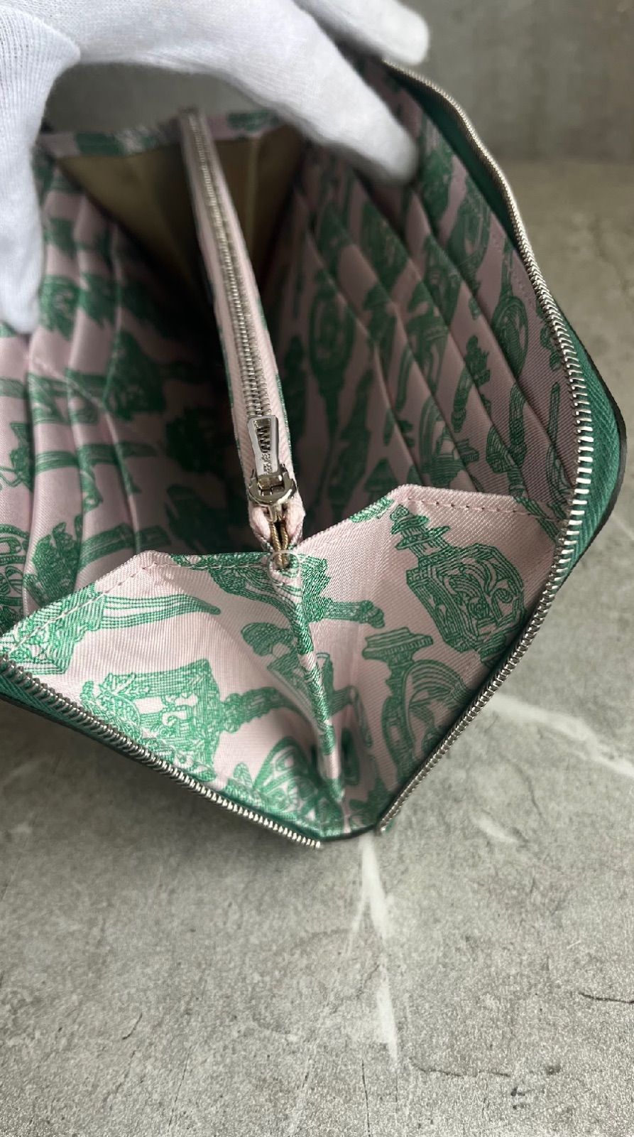 【HERMES】シルクインロング/ヴェールモワイヤン/ローズダーリン HERMES】シルクインロング/ヴェールモワイヤン/ローズダーリン