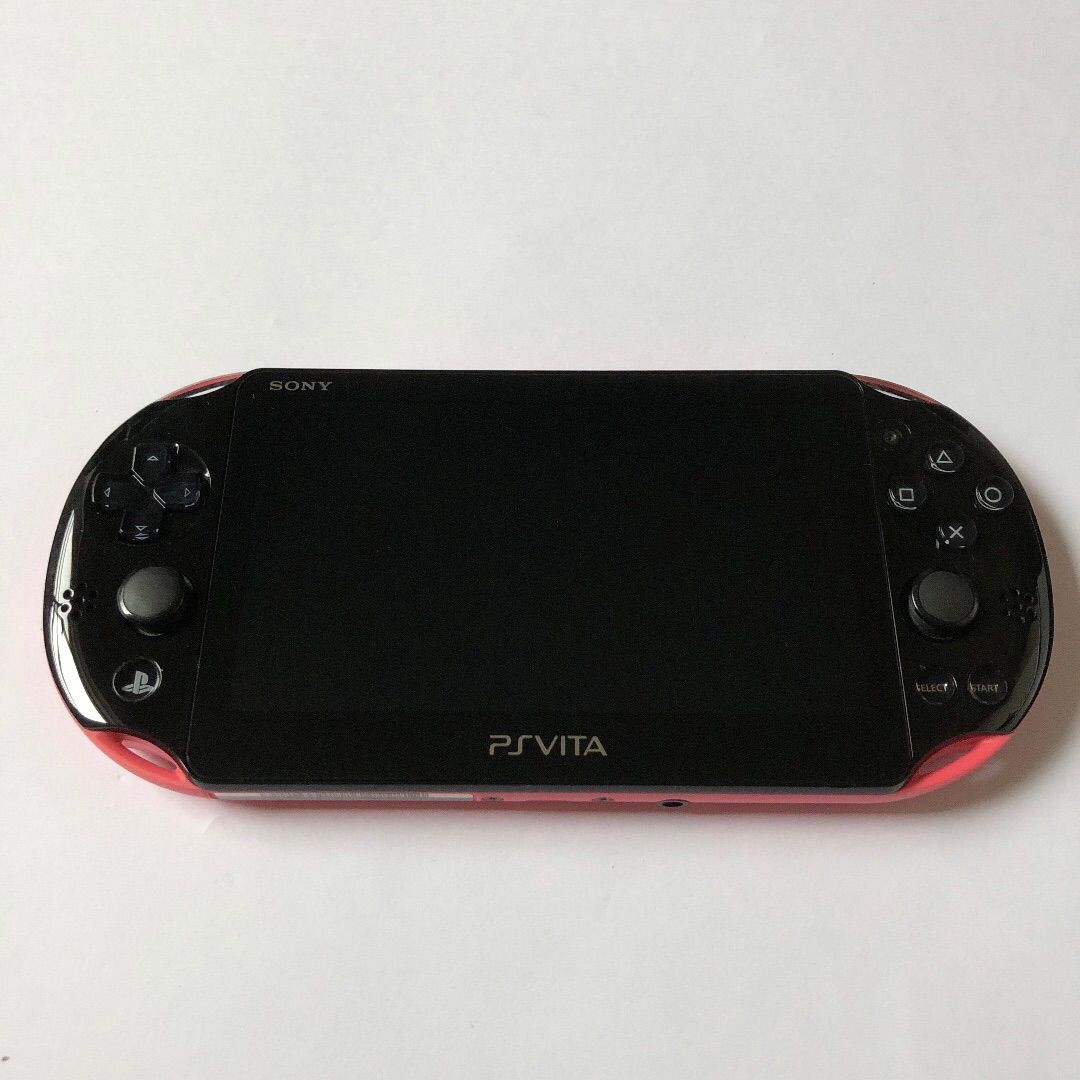 PSvita 2000 本体 ピンク×ブラック - メルカリ