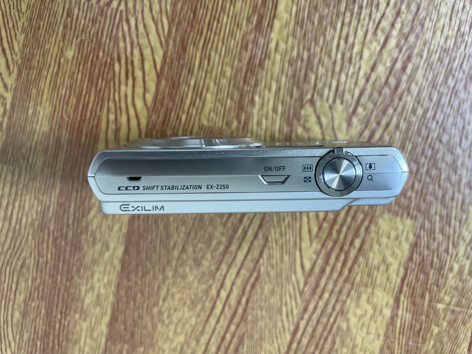 CASIO EX-Z250 デジタルカメラ シルバー カシオ デジタルカメラ オフィシャルWEBサイト | 製品情報 | EX-Z250