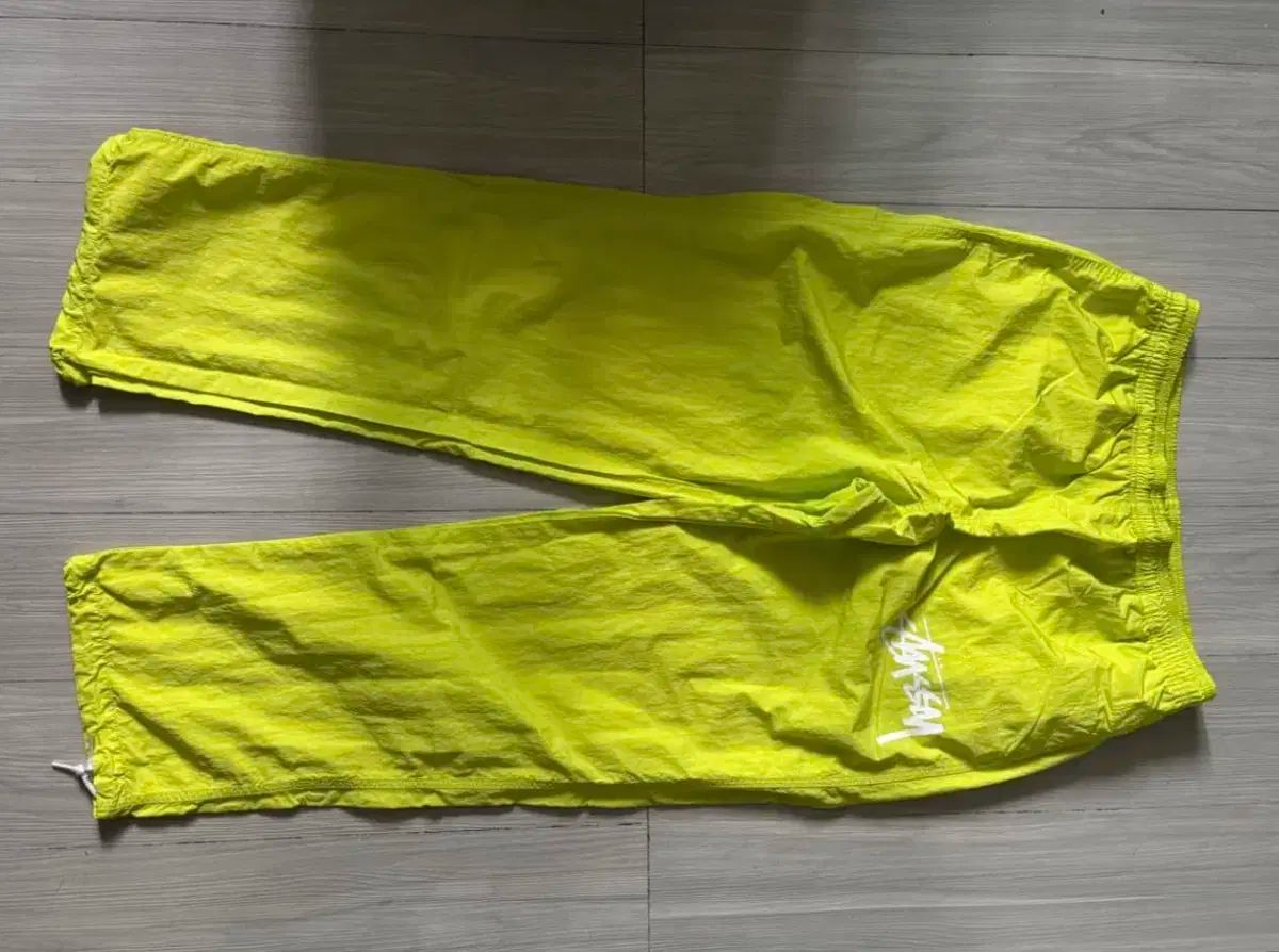 NIKE ナイキ STUSSY ステューシー ビーチ パンツ L です