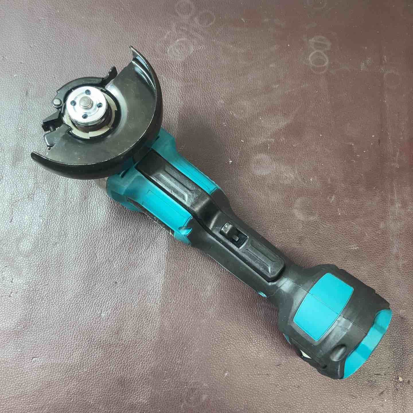 品 マキタ makita 18V 100mmコードレスディスクグラインダ GA408DZ 東大和店