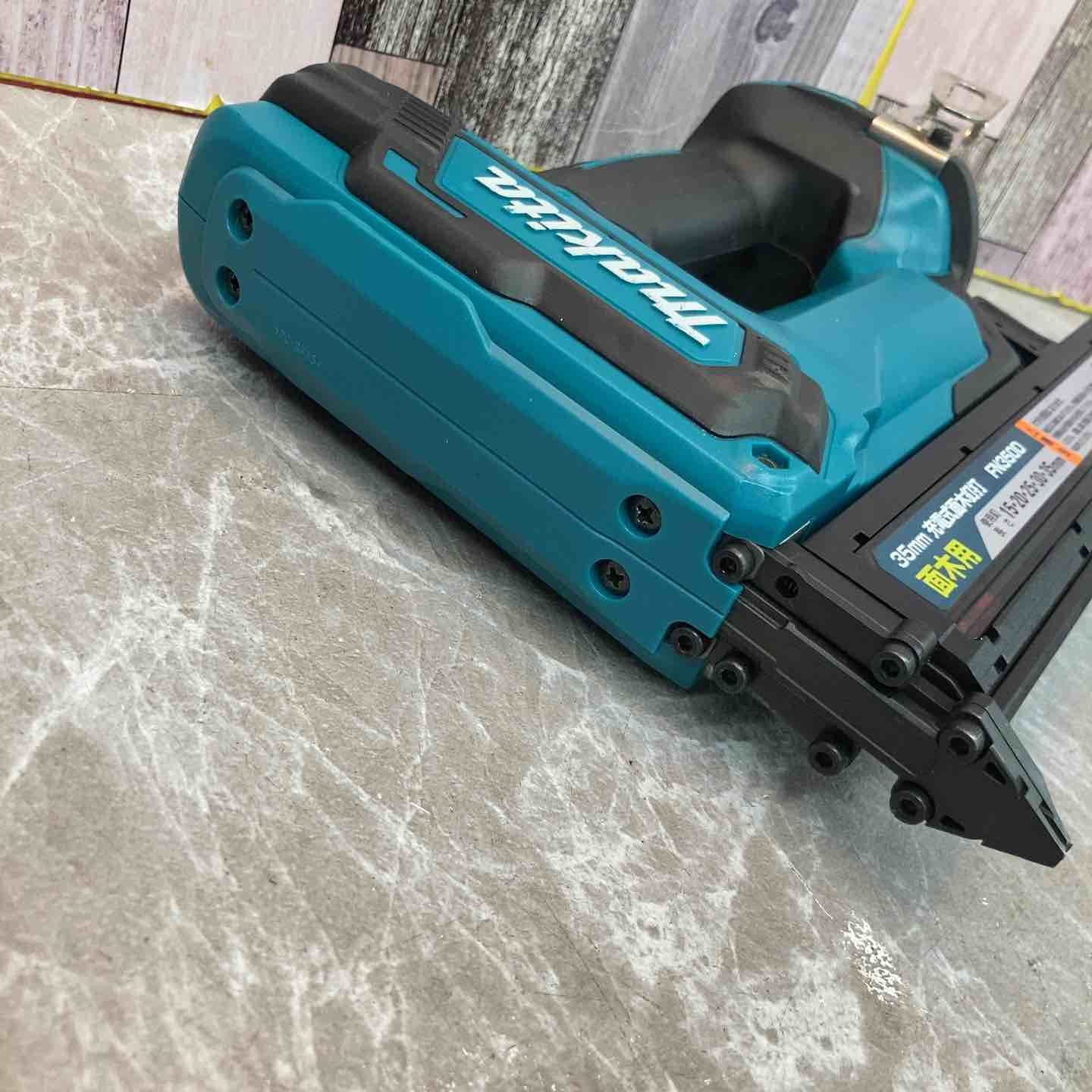 マキタ 充電式35mm面木釘打ち機