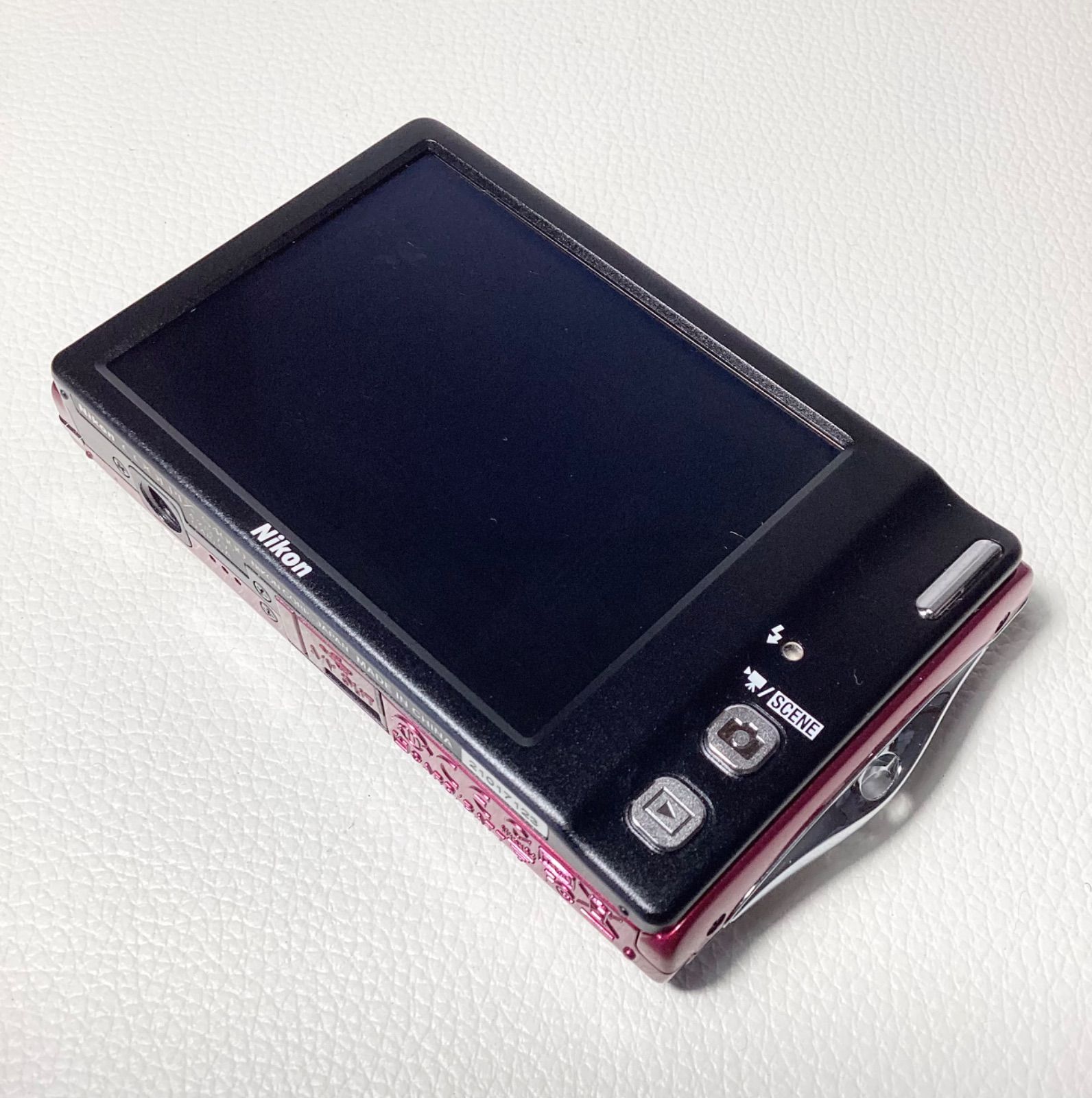 Nikon ニコン　COOLPIX S4000 ルビー　レッド　ピンク　デジカメ Nikon ニコン COOLPIX S4000 ルビー レッド ピンク デジカメ