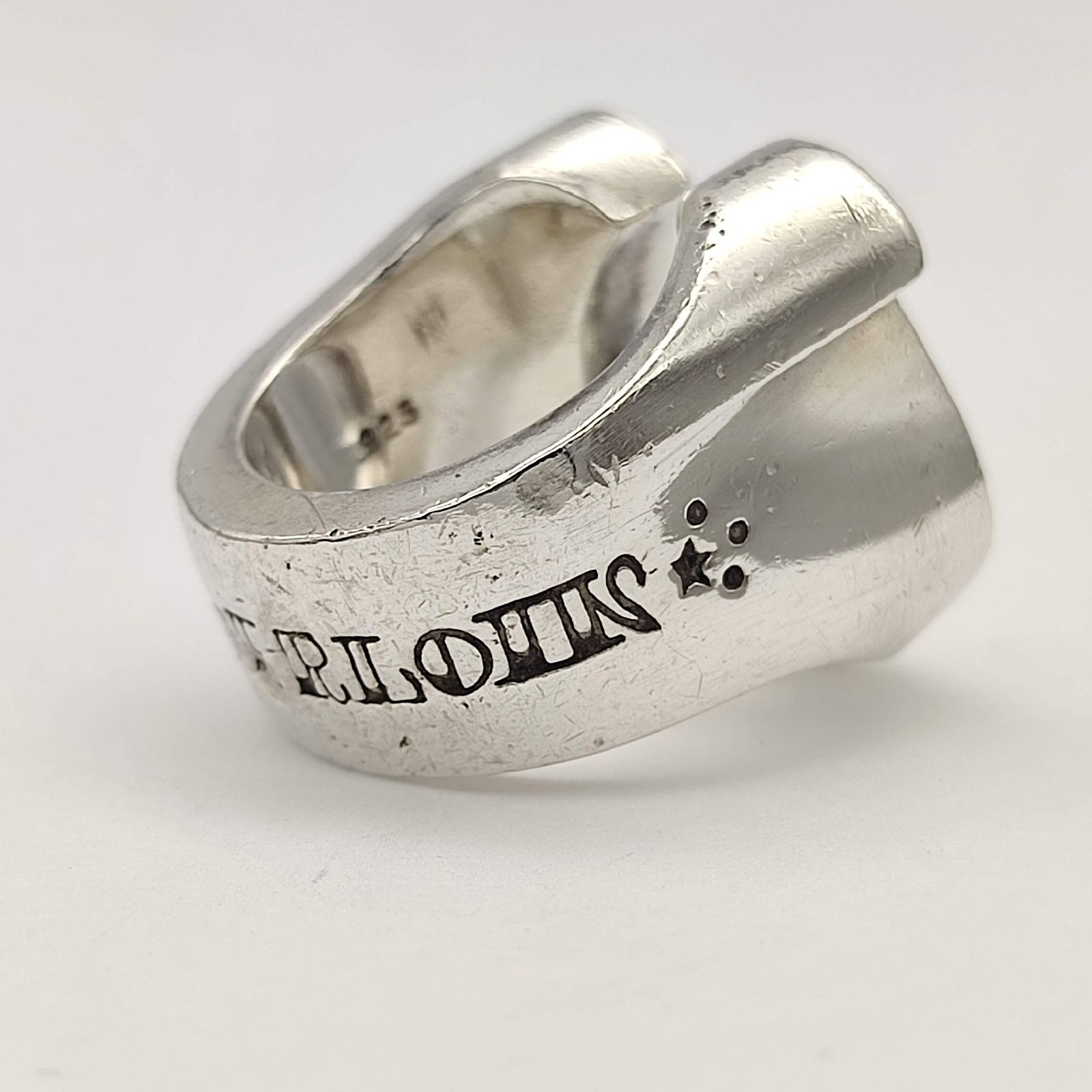 美品】TENDERLOIN テンダーロイン ホースシューリング SILVER シルバー