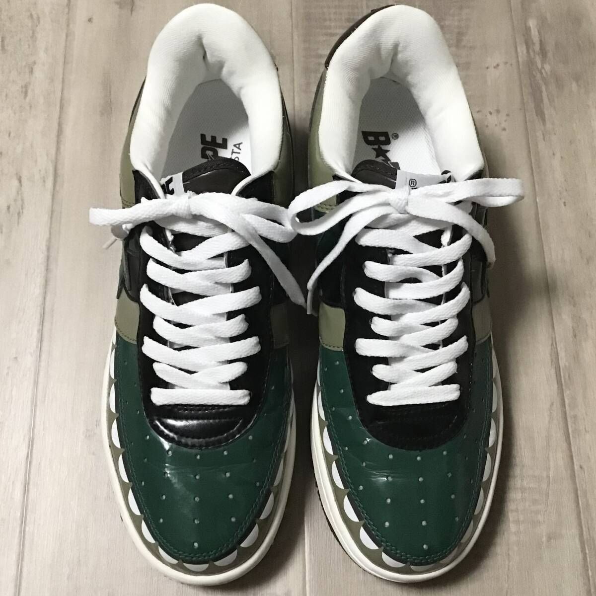 KAWS CHOMPERS BAPE STA エナメル スニーカー 27.5cm Green Olive a  
