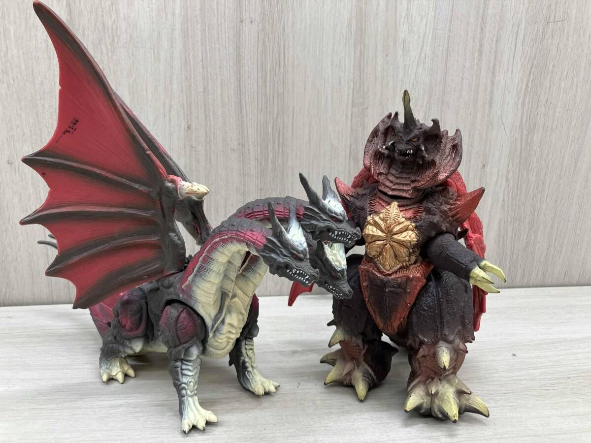 東宝 BANDAI ゴジラ ソフビ 1992年 デストロイヤー完全態1995年 東宝怪獣コレクション 14号 (デストロイア完全体5/ゴジラ(1995)2