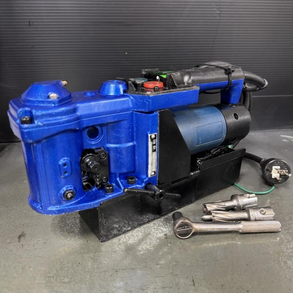 安心の7日間保証 日東工器 LO-3000A 低丈ボール盤 202