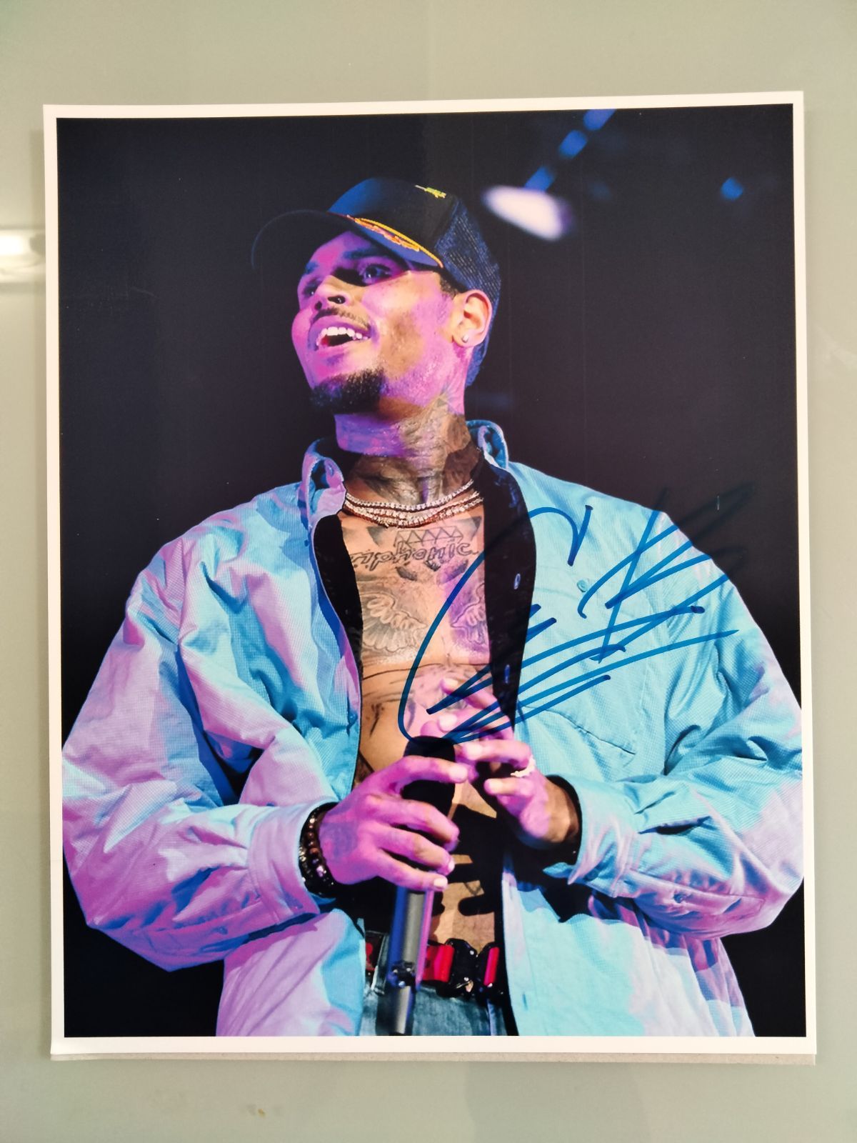 クリス・ブラウン直筆サイン入り超大型写真…Chris Brown 正規販売店