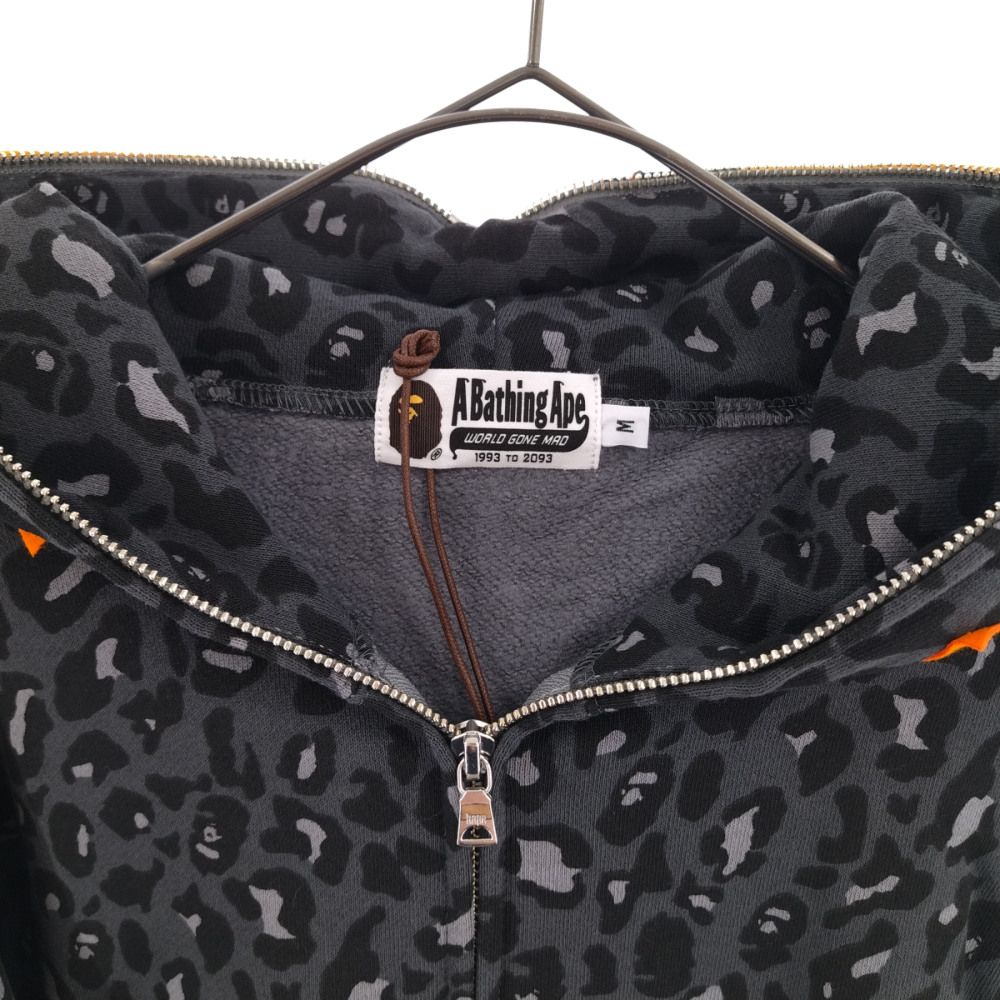 A BATHING APE (アベイシングエイプ) Leopard Print Tiger Hoodie