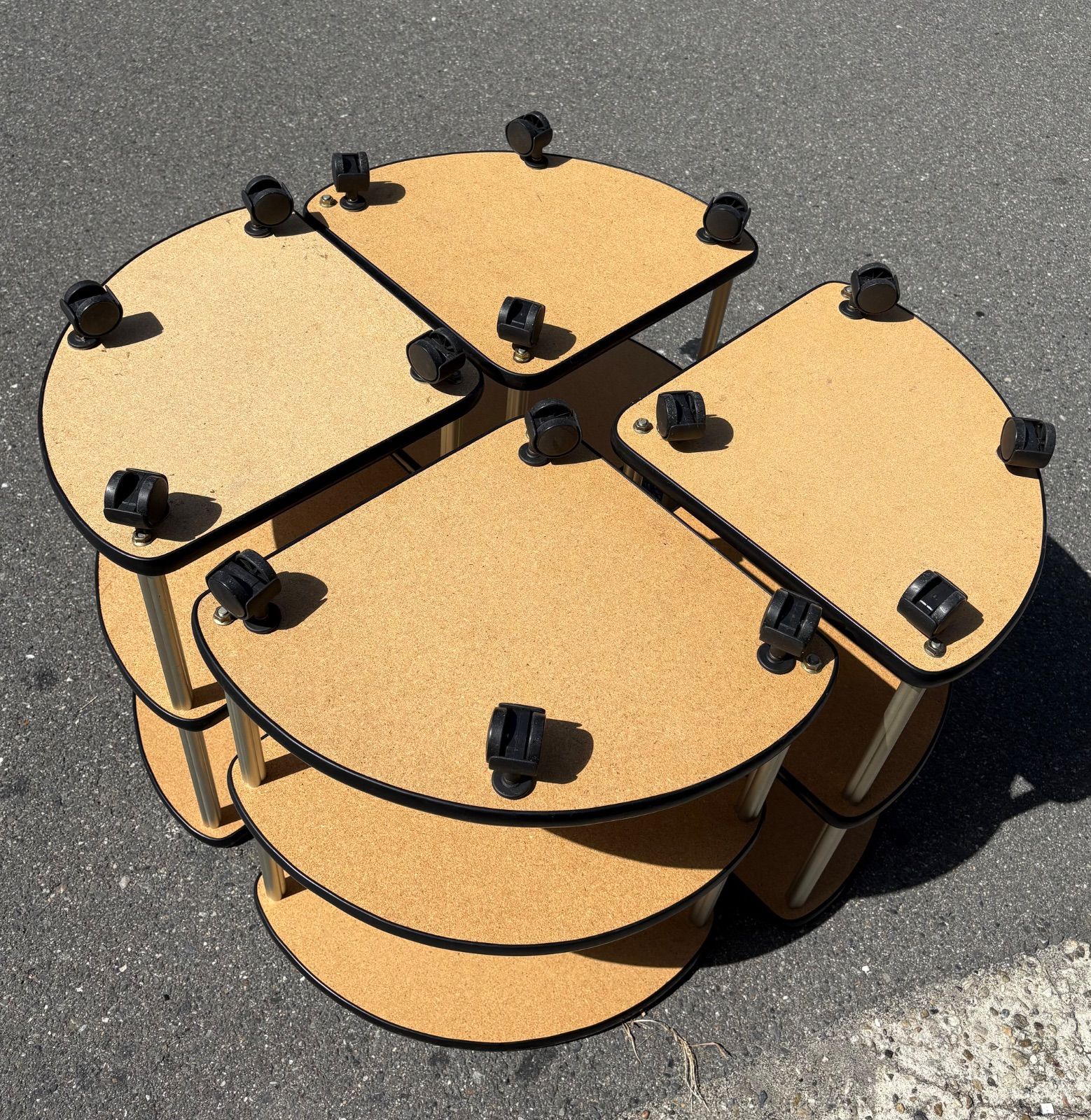 サイドテーブル