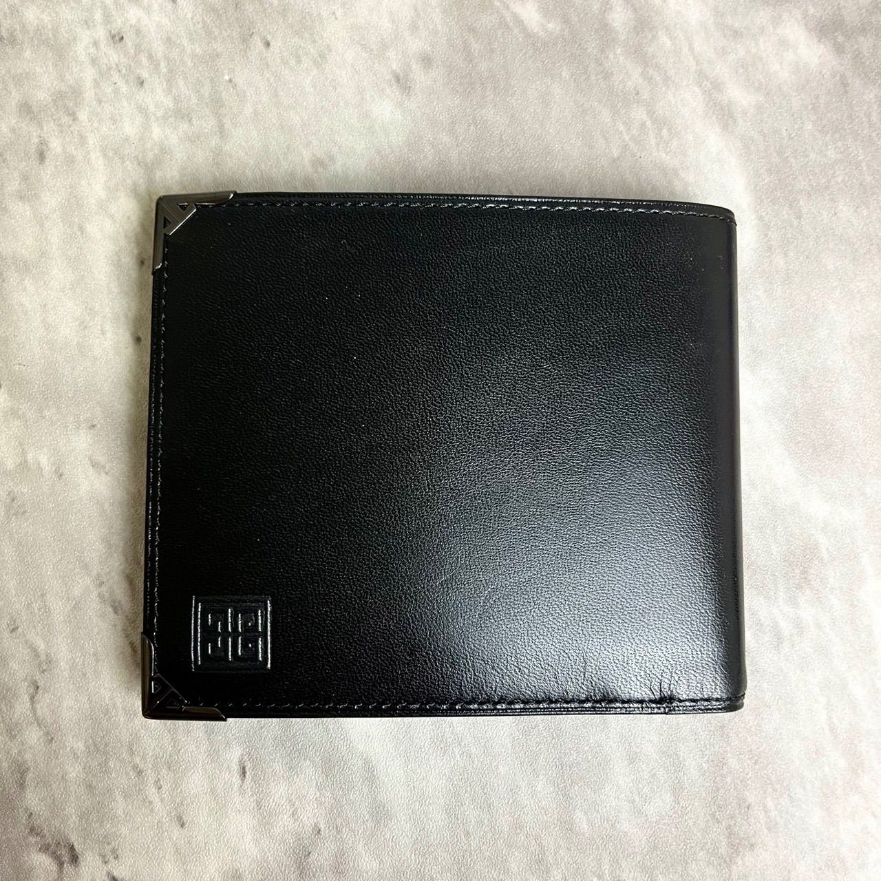 【未使用】ジバンシー 三つ折り財布 レザー 4Gロゴ ゴールド金具 ブラック 黒 GIVENCHY - ジバンシィ GIVENCHY 三つ折りウォレット 三つ折り