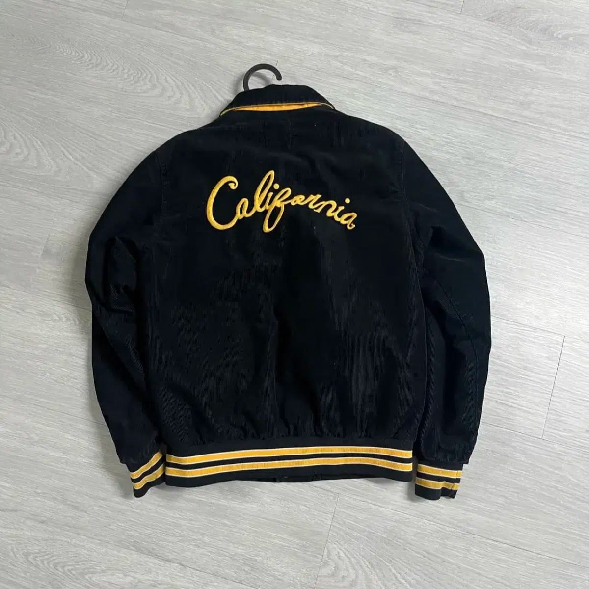 LEVI S リーバイス ヴィンテージ コーデュロイ バーシティ ジャケット