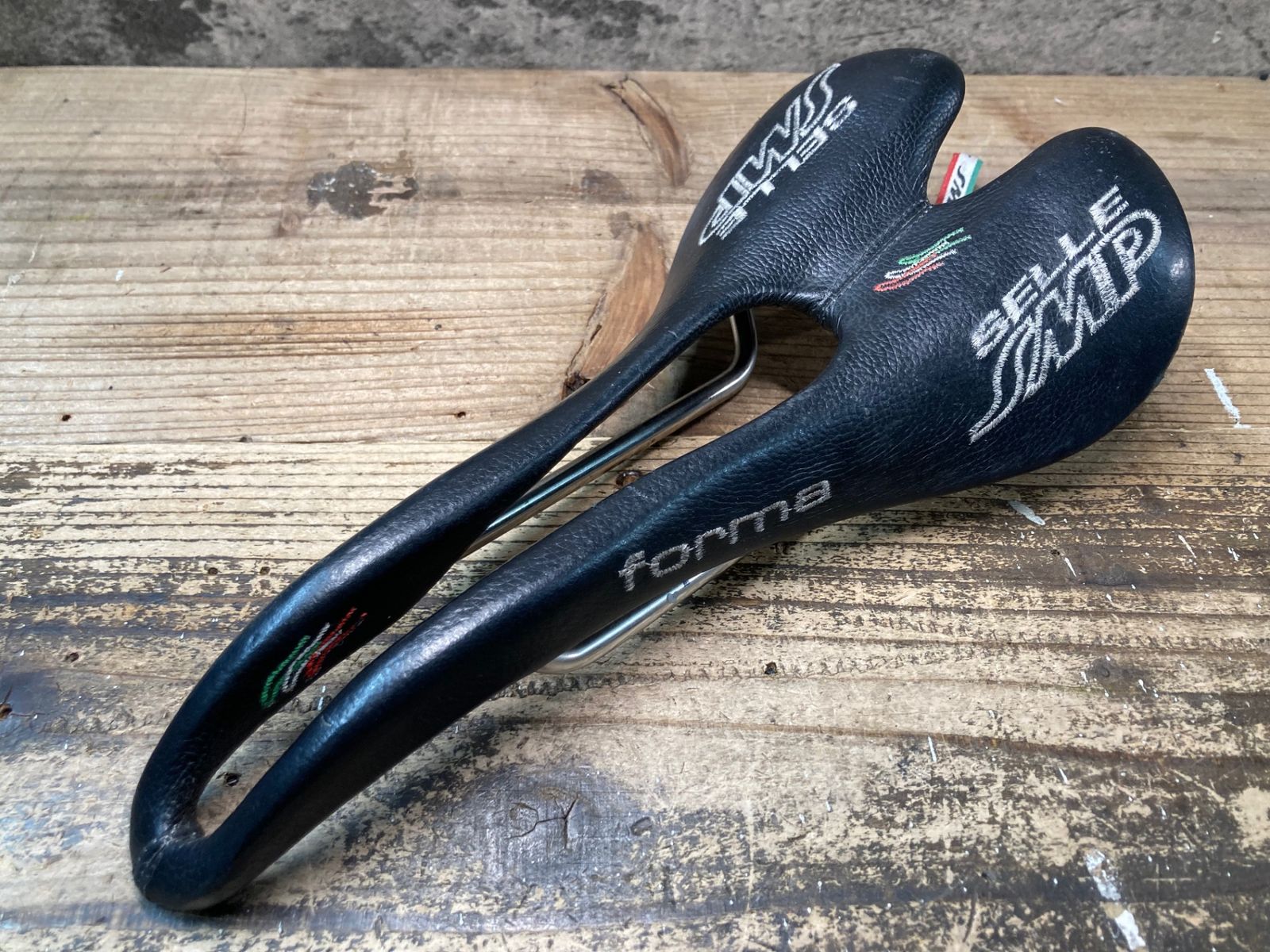 JG044 セラ Selle SMP forma サドル 黒 138mm