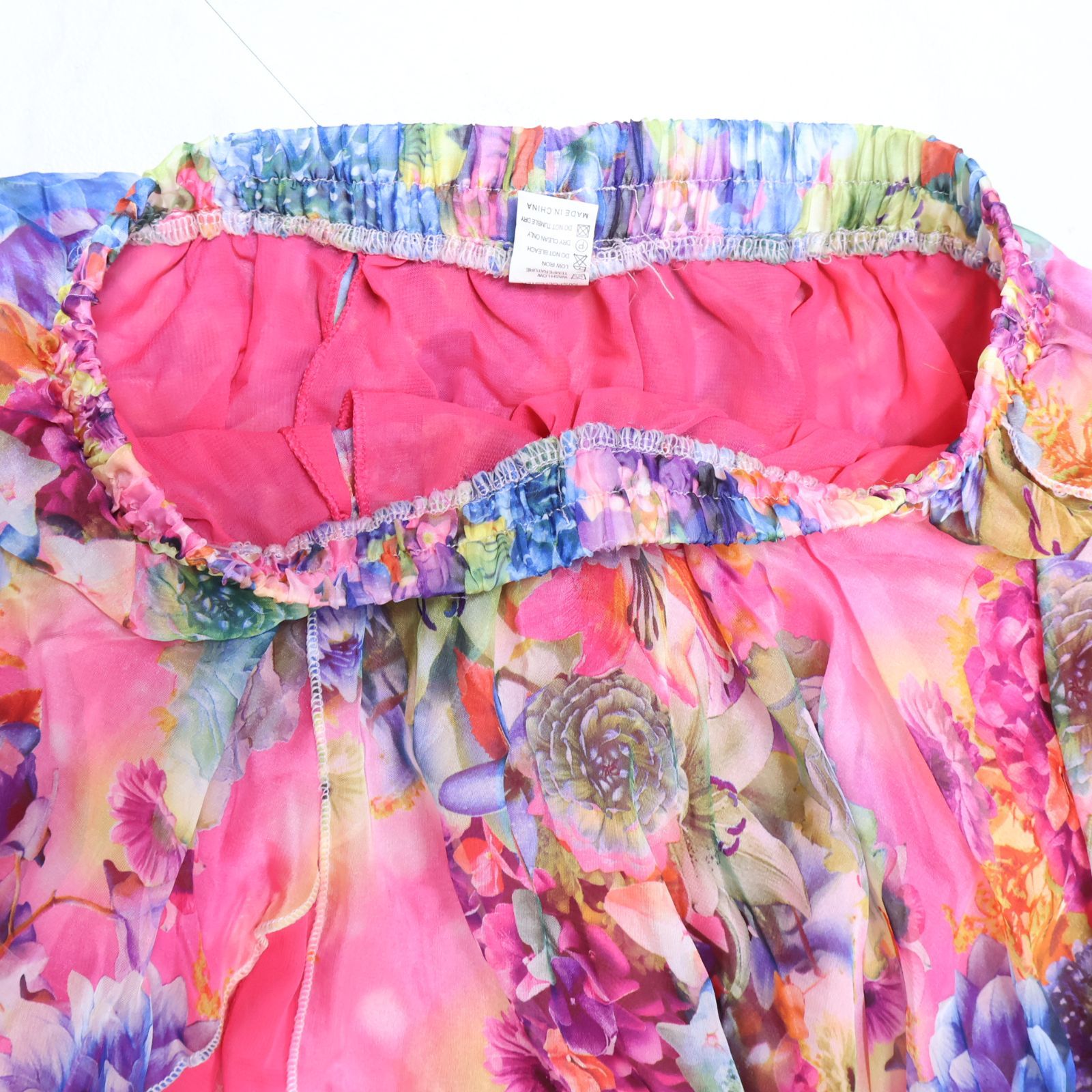 ベリーダンス用 オリエンタル衣装】ホワイト×ピンク スパンコールラメ