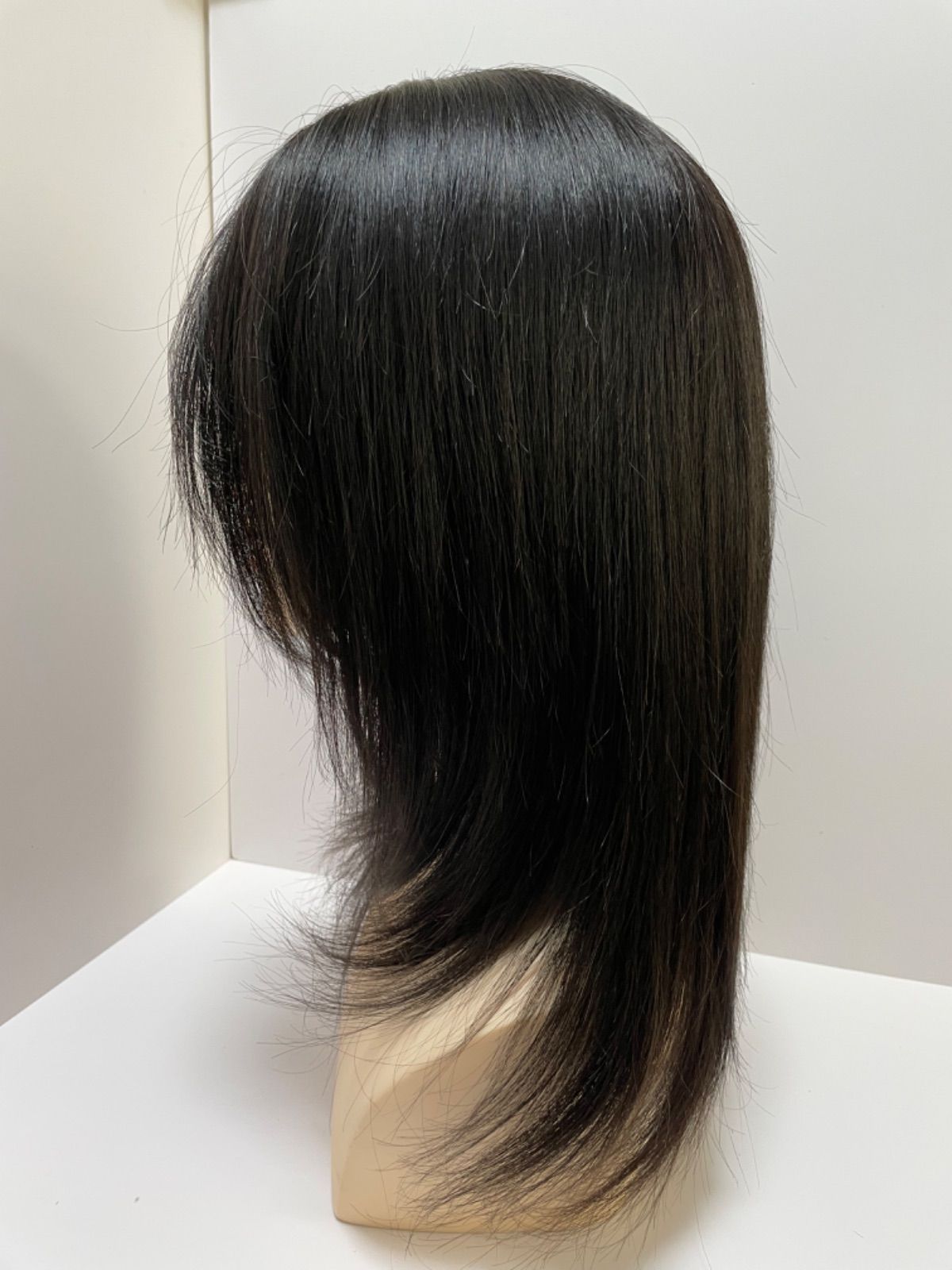 ロングストレートセンターパート