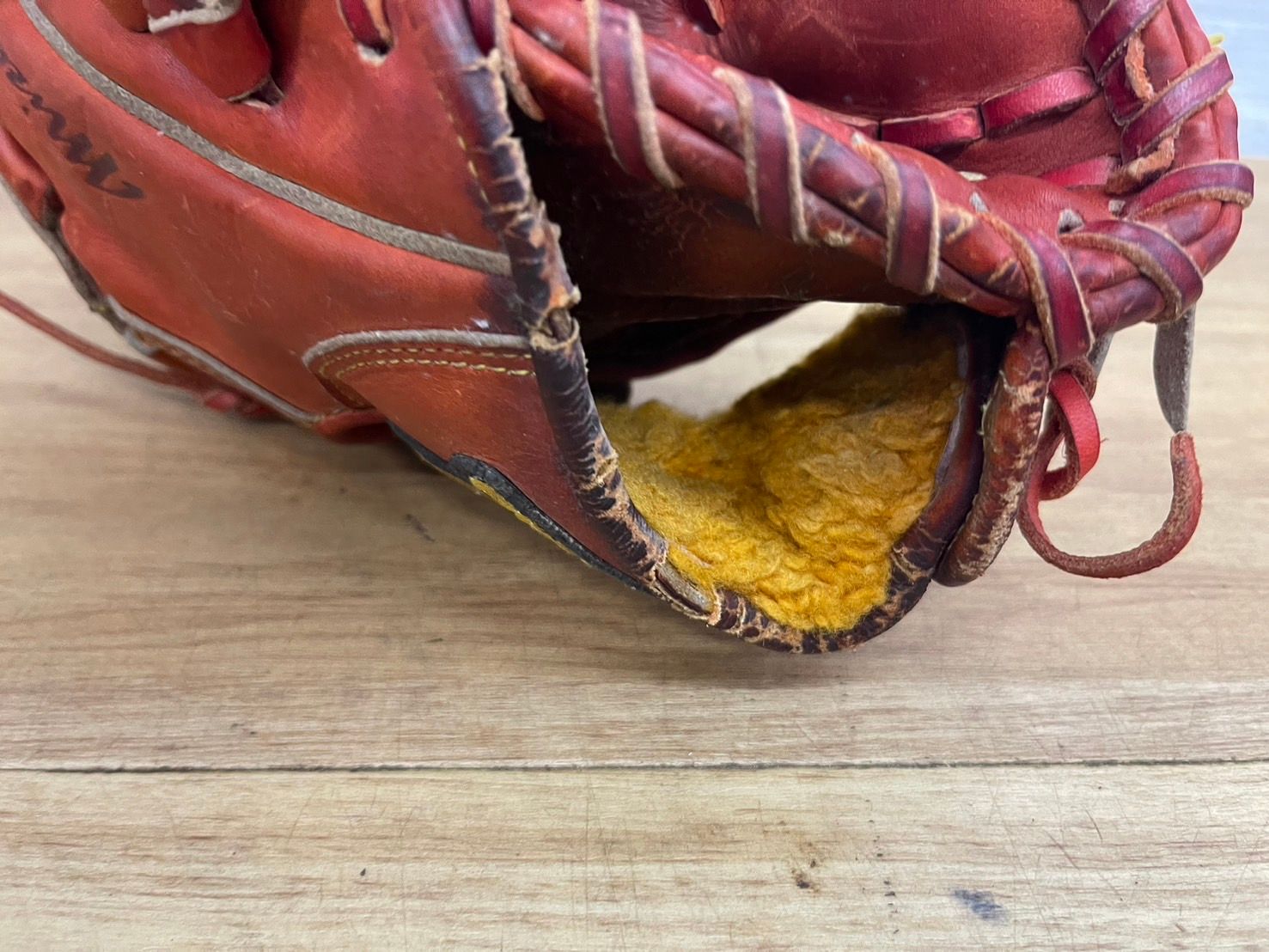 S88174  ミズノ 軟式用 右投げ用 ト グローブ 野球 ビクトリー S88174 MIZUNO グローブ 野球 ミズノ 軟式用 右投げ用 グローブ