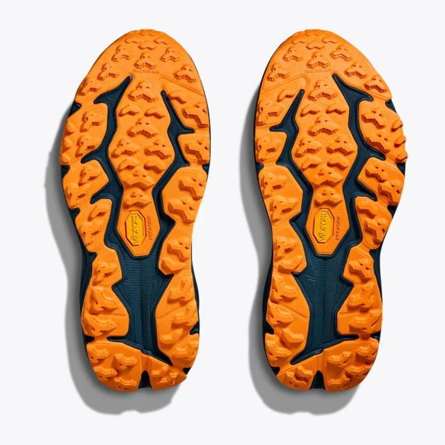 HOKA ONE