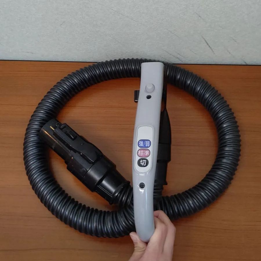 日立　掃除機　 CV-SC90 2016年製　中古　清掃済み　☆ 日立 掃除機 CV-SC90 2016年製 中古 清掃済み - メルカリ