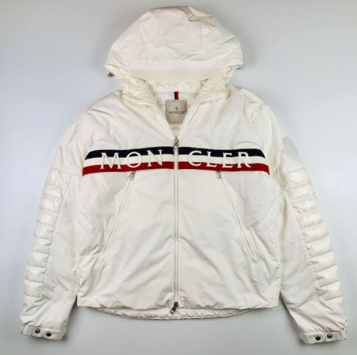 良品☆MONCLER・モンクレール OLARGUES メンズ ブランドアイコン 良品☆MONCLER・モンクレール OLARGUES メンズ ブランドアイコン