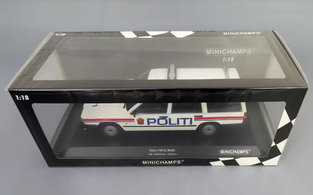 【新品】ミニカー 1/18 ボルボ 740 GL ブレーク 1986 ノルウェー警察 パトカー 「MINICHAMPS」 [155171796]
